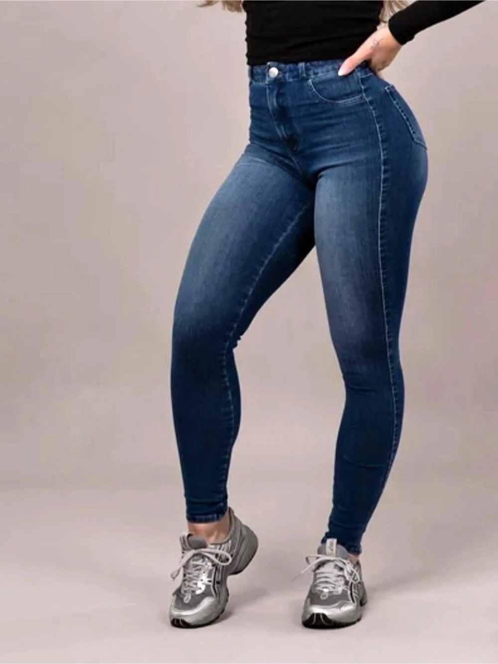 FIT JEANS Women's Jeans